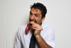 NG体育- 意大利队夺冠 