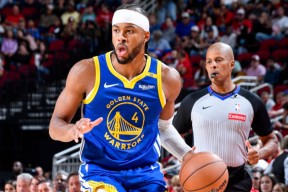 南宫体育- NBA总决赛赛程吃紧，上海久事关键时刻遗憾出局，更衣室稳定，轮换策略成焦点