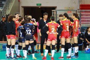 NG体育-塞外猛虎队爆冷漓江猛虎队，排球邀请赛上演耐力碾压对手！争冠格局再洗牌(排球少年山本猛虎)