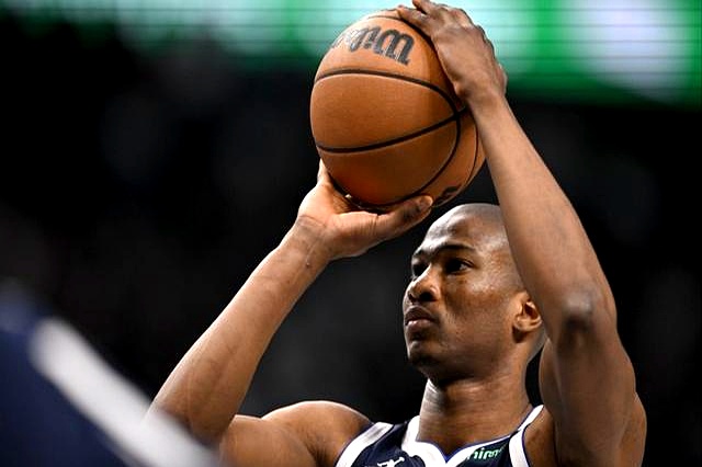 包含蒂姆新星回归赛场表现惊艳，独行侠未来可期！的词条